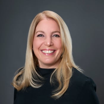 Le vrai problème entre les ventes et le marketing est d'abord stratégique - Entrevue avec Mélanie Roth