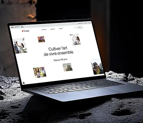 Aperçu du site web sur un écran d'ordinateur